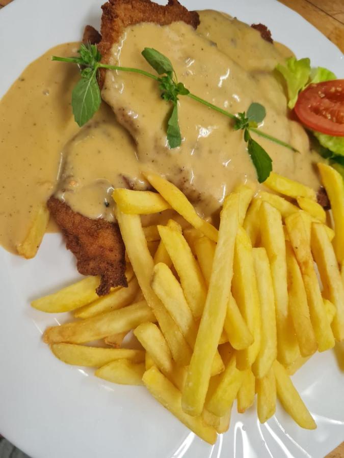 Landgasthof Rotlipp Gaestezimmer Ortenberg  外观 照片