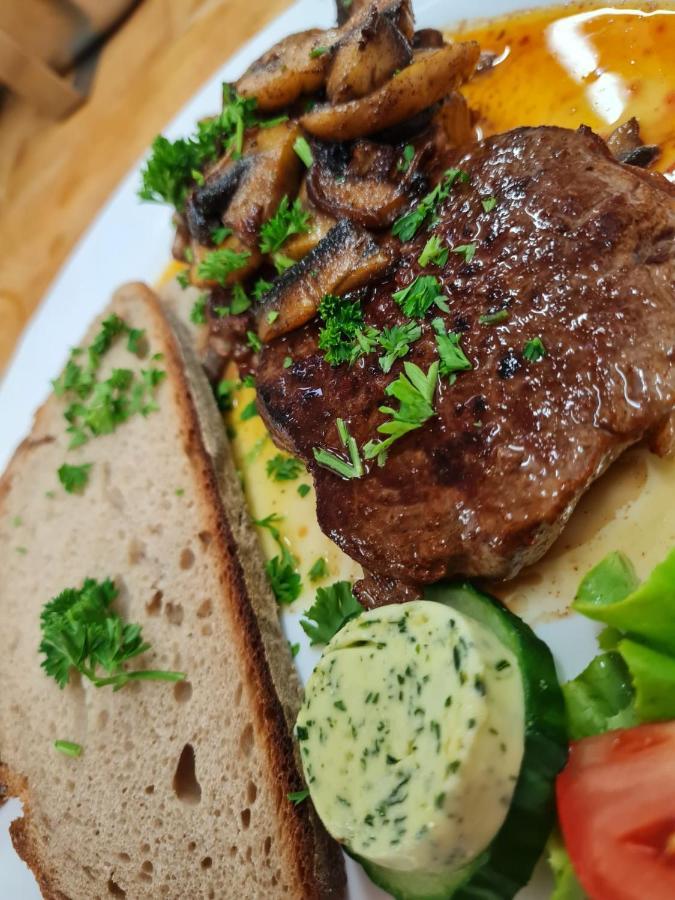 Landgasthof Rotlipp Gaestezimmer Ortenberg  外观 照片